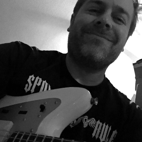 Meet your Posher, Brian - Picture 3 of 4